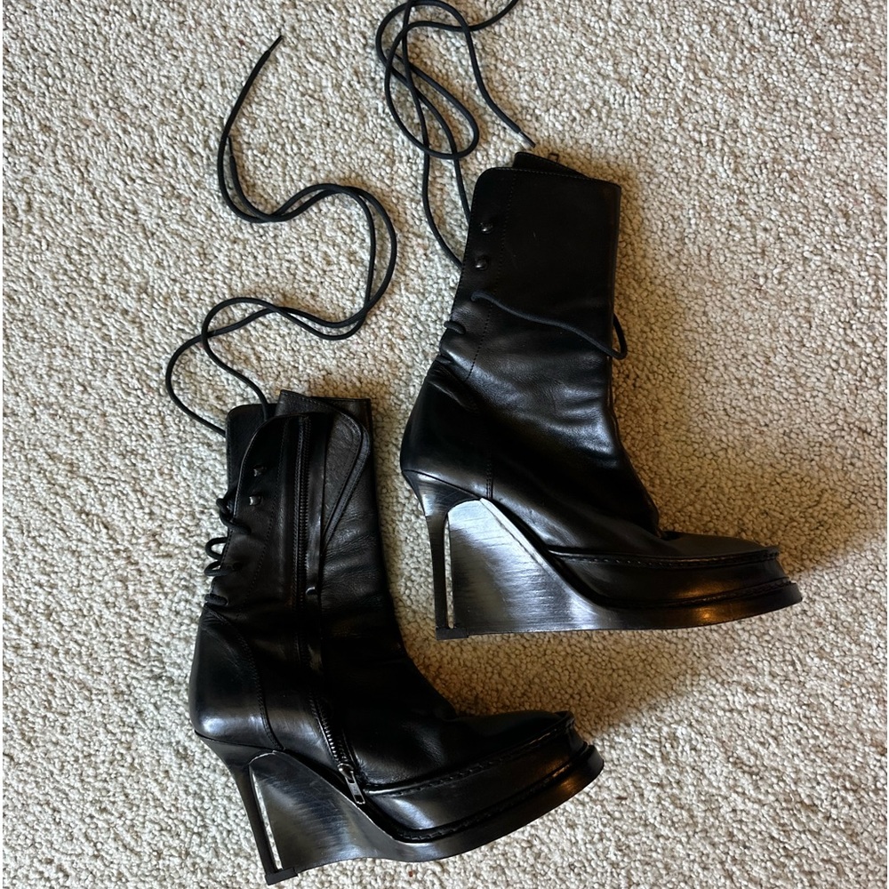 Leather wedges great condition no marks no scratches
